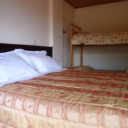 Mountain Rose Garden Hotel Pedhoulas