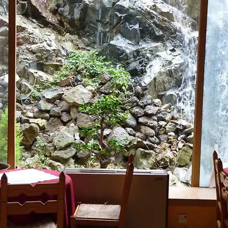 Hotel Mountain Rose Garden