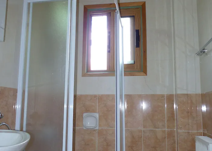 Mountain Rose Garden 2*